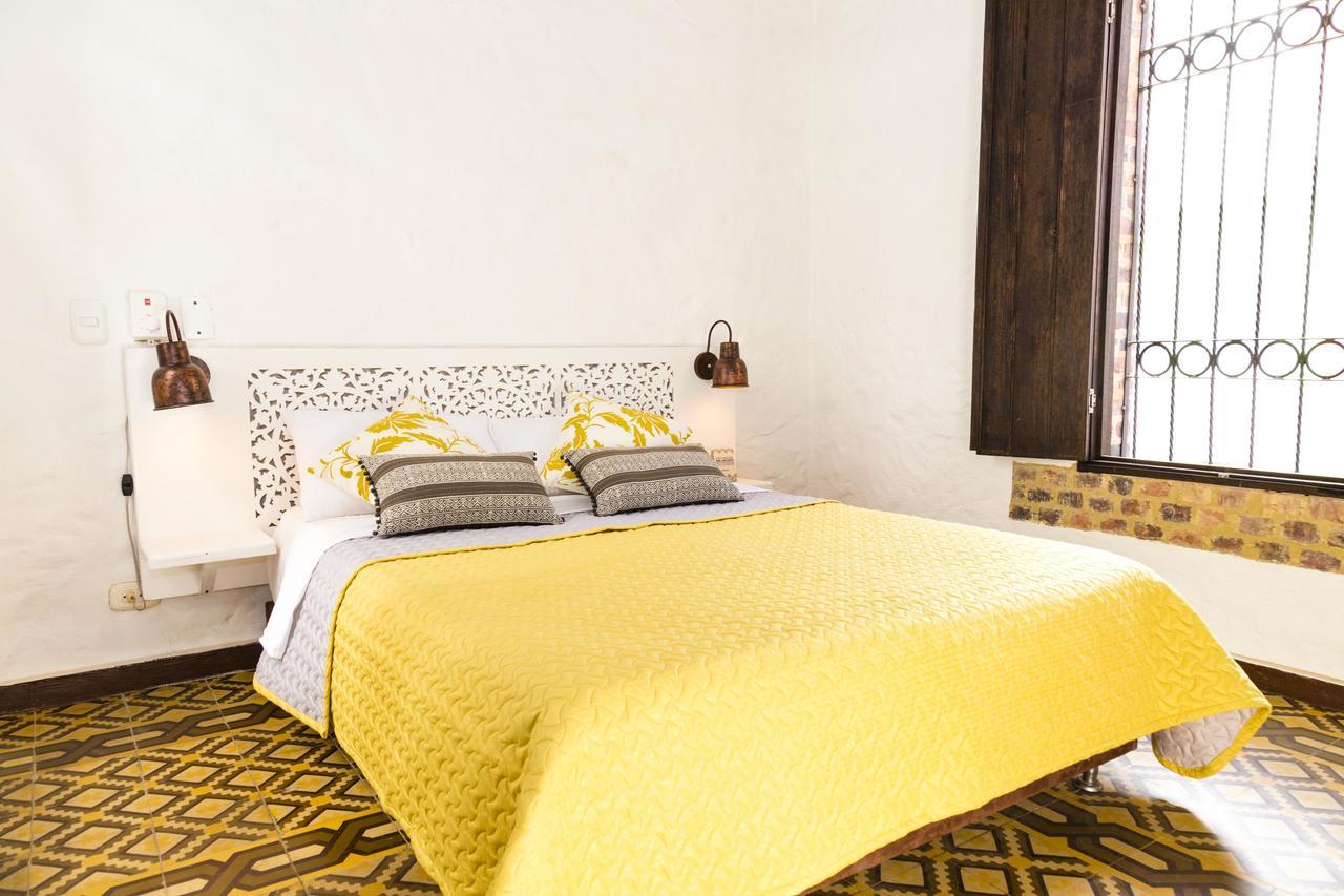 אל קולחיו Hotel Mulato מראה חיצוני תמונה